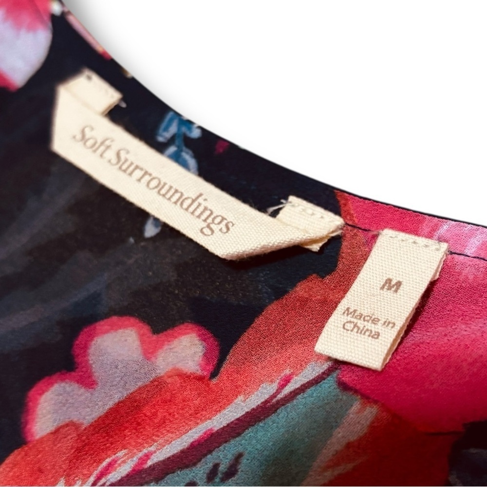 Soft Surroundings Navy Blue Floral Samantha Georgette Top - Medium - Picture 9 of 11